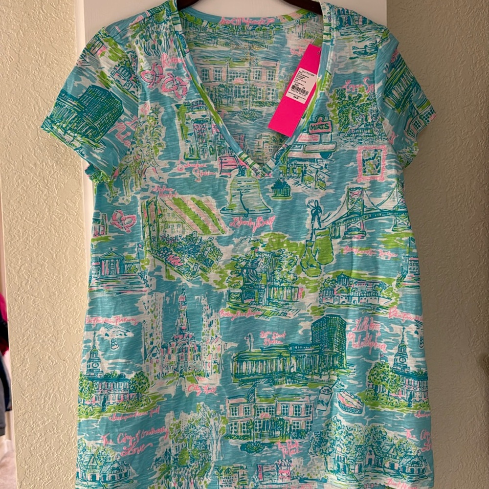 NWT Likly Pulitzer Etta VNeck tee size XS